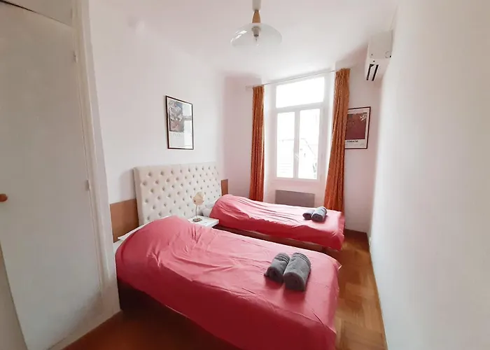 Gloria アパート カンヌ